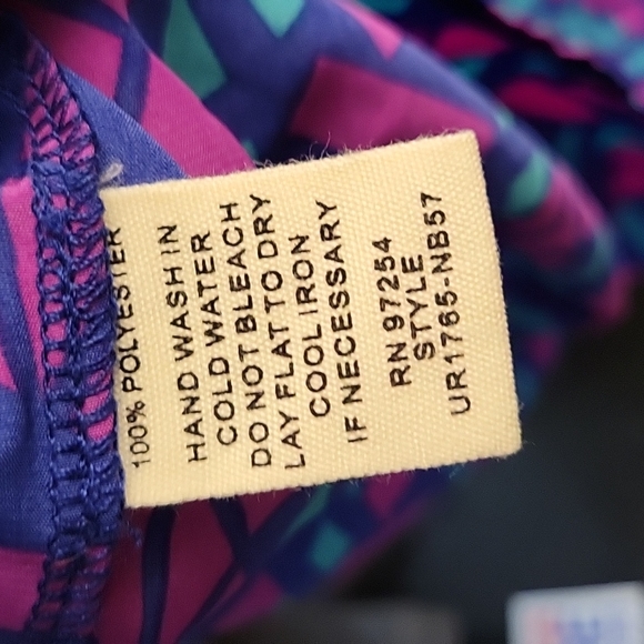 ONE CLOTHING Large Sleeveless Exposed Back Dress - Picture 8 of 8